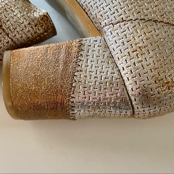 Unity.In.Diversity Comfortably Hip European Heels - Picture 4 of 16